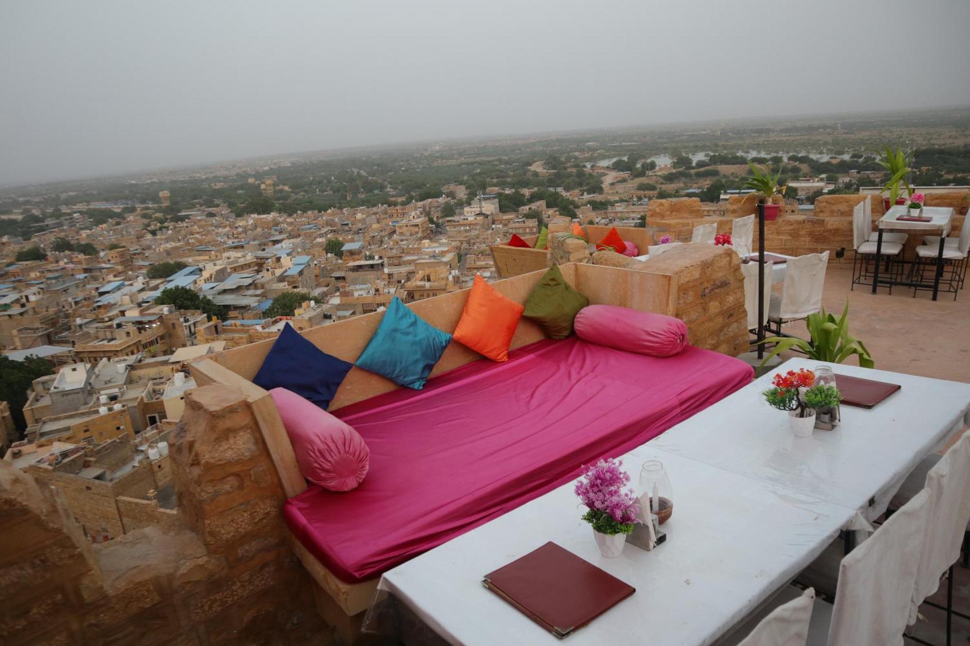 Hotel Lotus Haveli Jaisalmer Exterior photo