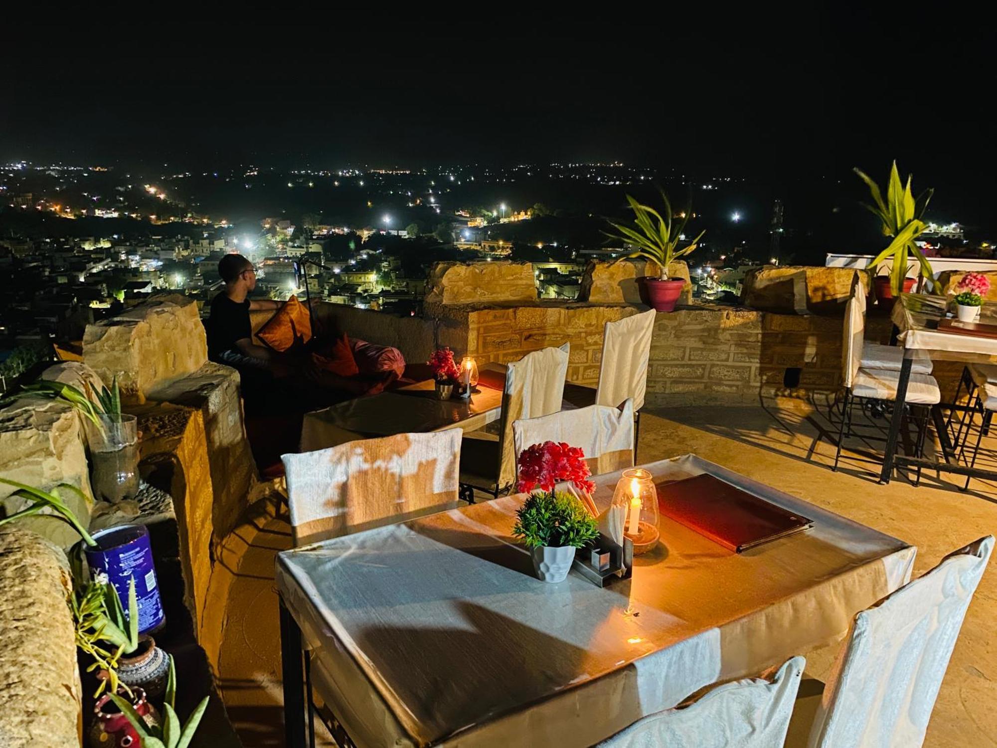 Hotel Lotus Haveli Jaisalmer Exterior photo