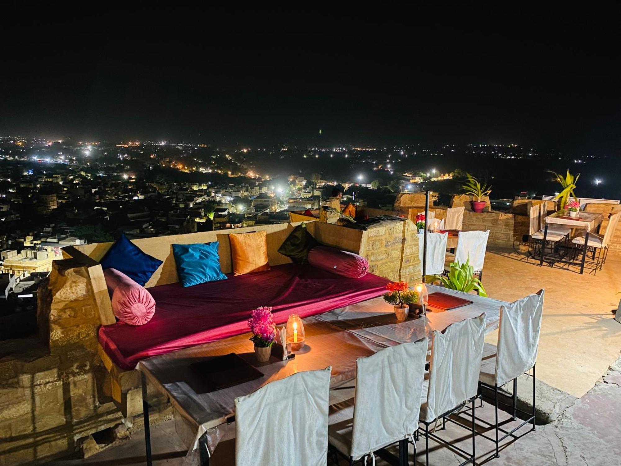 Hotel Lotus Haveli Jaisalmer Exterior photo